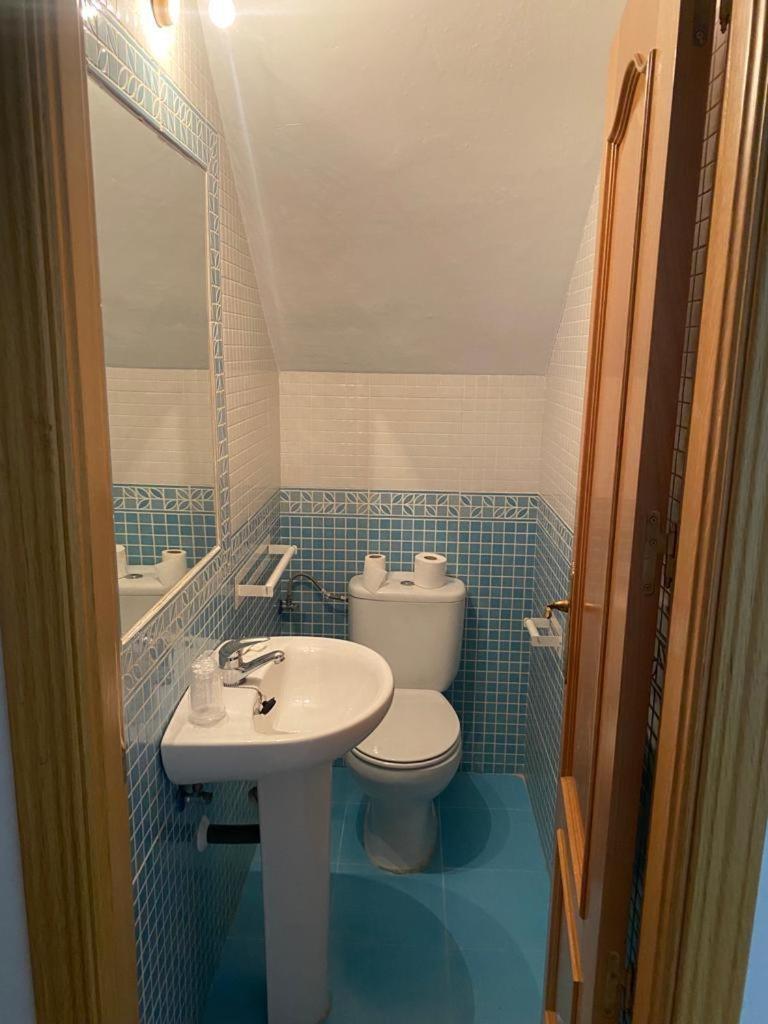 Hostal Y Apartamentos La Vereda ルイデラ エクステリア 写真