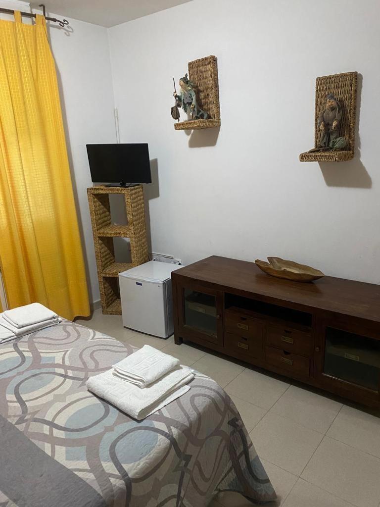 Hostal Y Apartamentos La Vereda ルイデラ エクステリア 写真