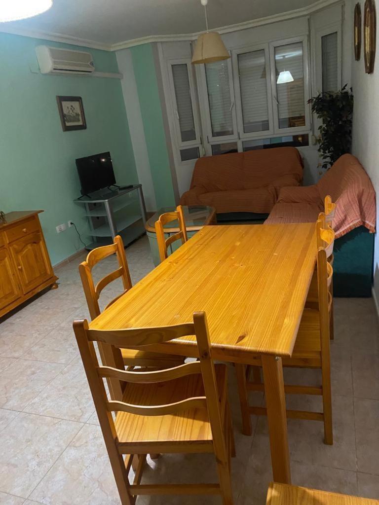 Hostal Y Apartamentos La Vereda ルイデラ エクステリア 写真