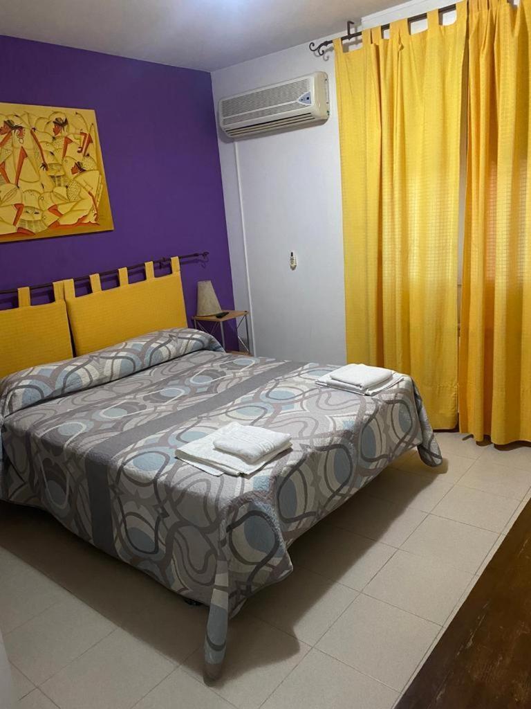 Hostal Y Apartamentos La Vereda ルイデラ エクステリア 写真