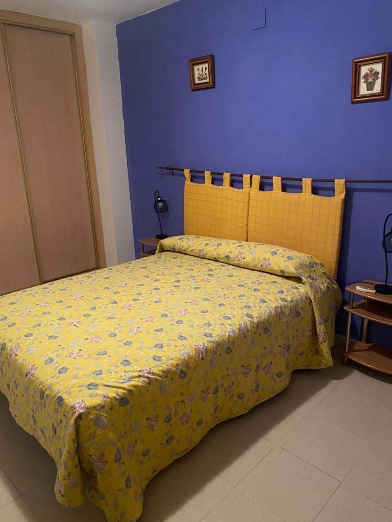 Hostal Y Apartamentos La Vereda ルイデラ エクステリア 写真